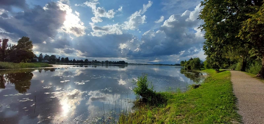 Maudyklose vanduo švarus